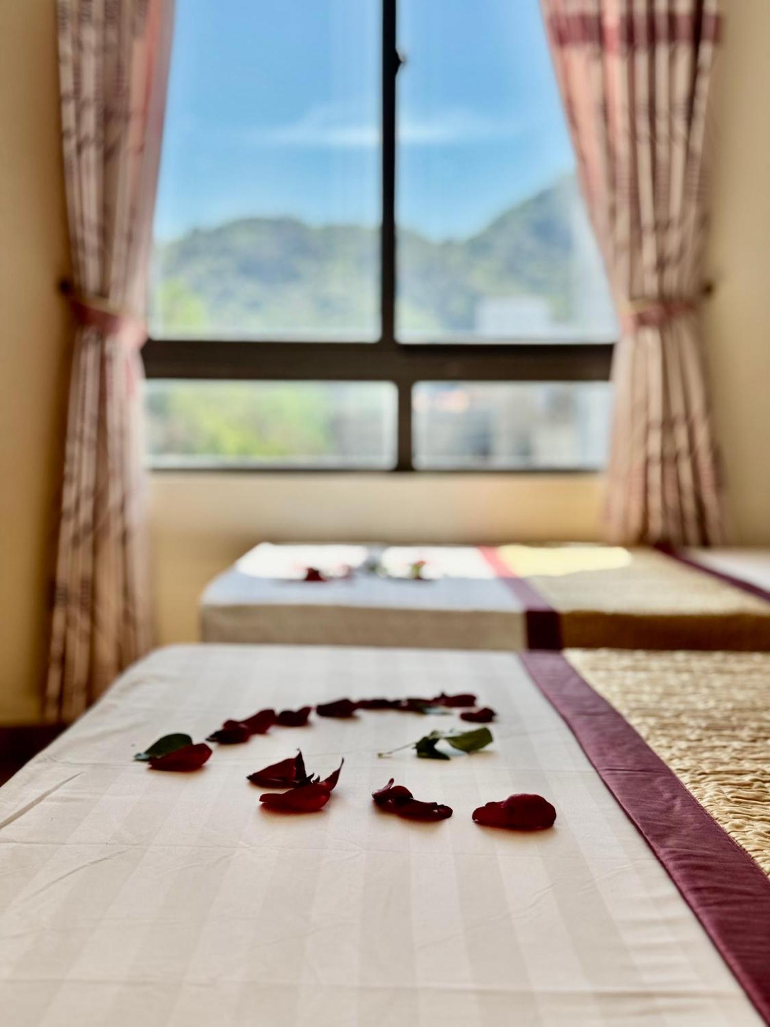 Thang Long Hotel Chan Chau Екстериор снимка