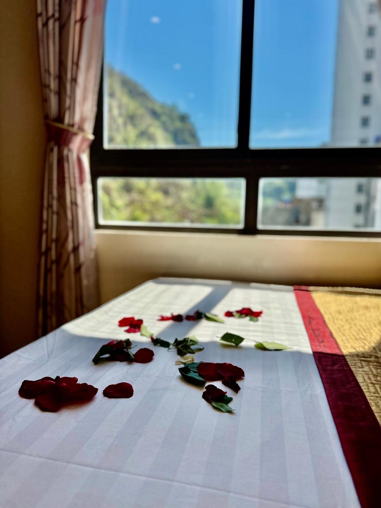 Thang Long Hotel Chan Chau Екстериор снимка